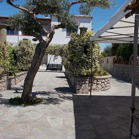 Bed & Breakfast Il Merlo Anacapri (Isola di Capri)